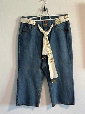 The Blues Dark Blue Denim Capri Pants with Ivory Sash Detail Size 14